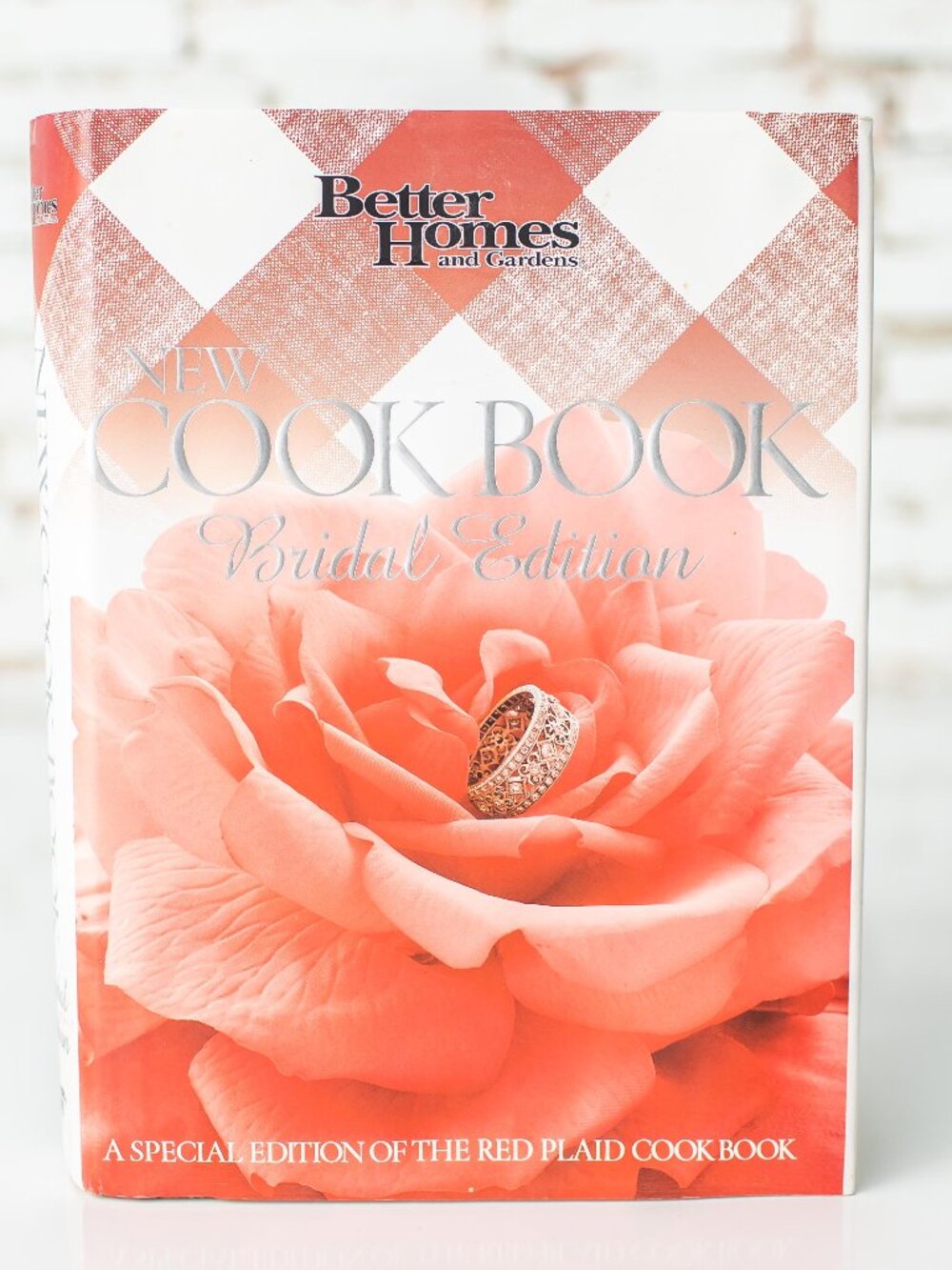 Better Homes & Gardens New Cook Book Bridal Edition Hardcover Red Plaid Cookbook - Picture 1 of 6
